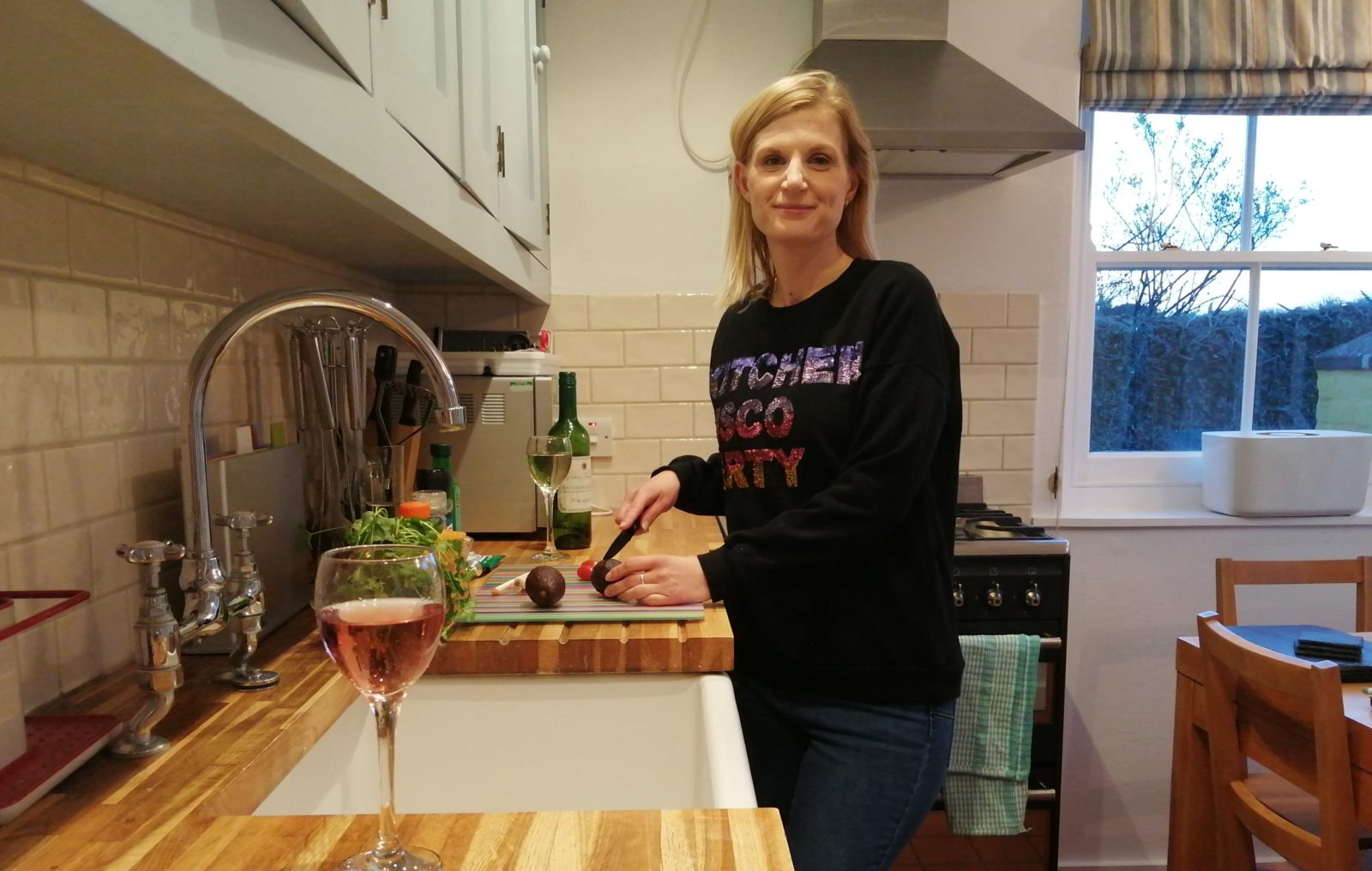 1 South Cottages Kitchen Abi