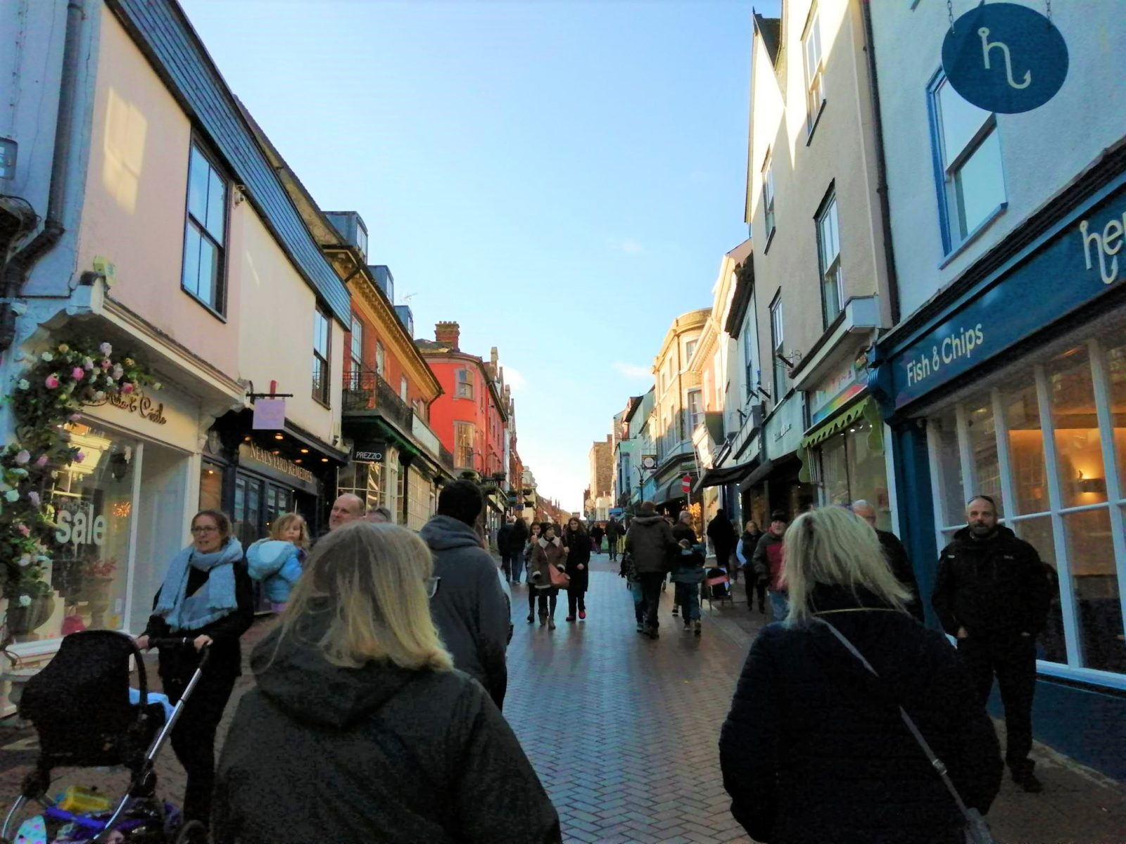 Busy Shopping street Bury St Edmunds