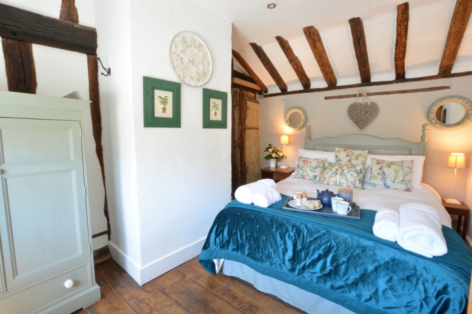 King Bedroom Star Cottage