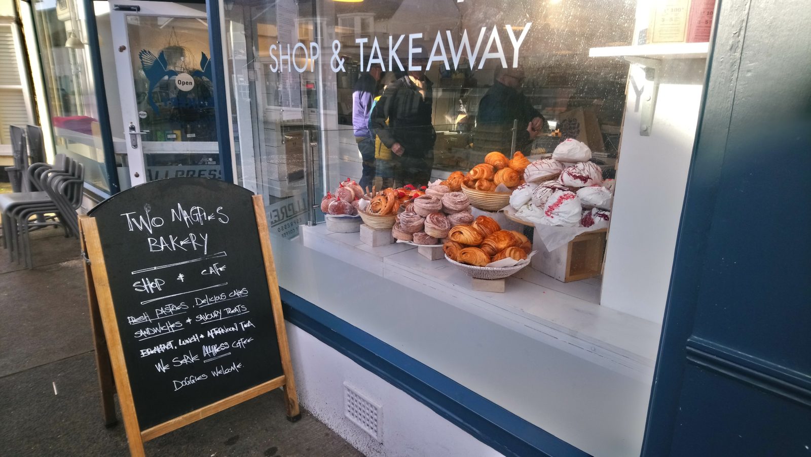 Two Magpies Aldeburgh