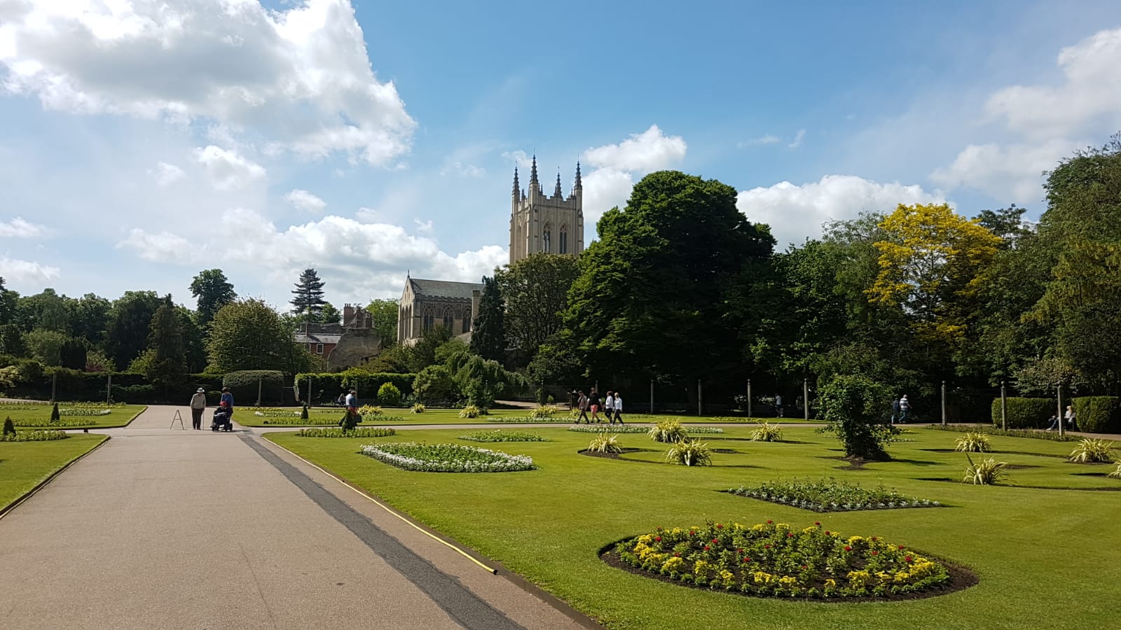 Abbey Gardens, West and Mid Suffolk