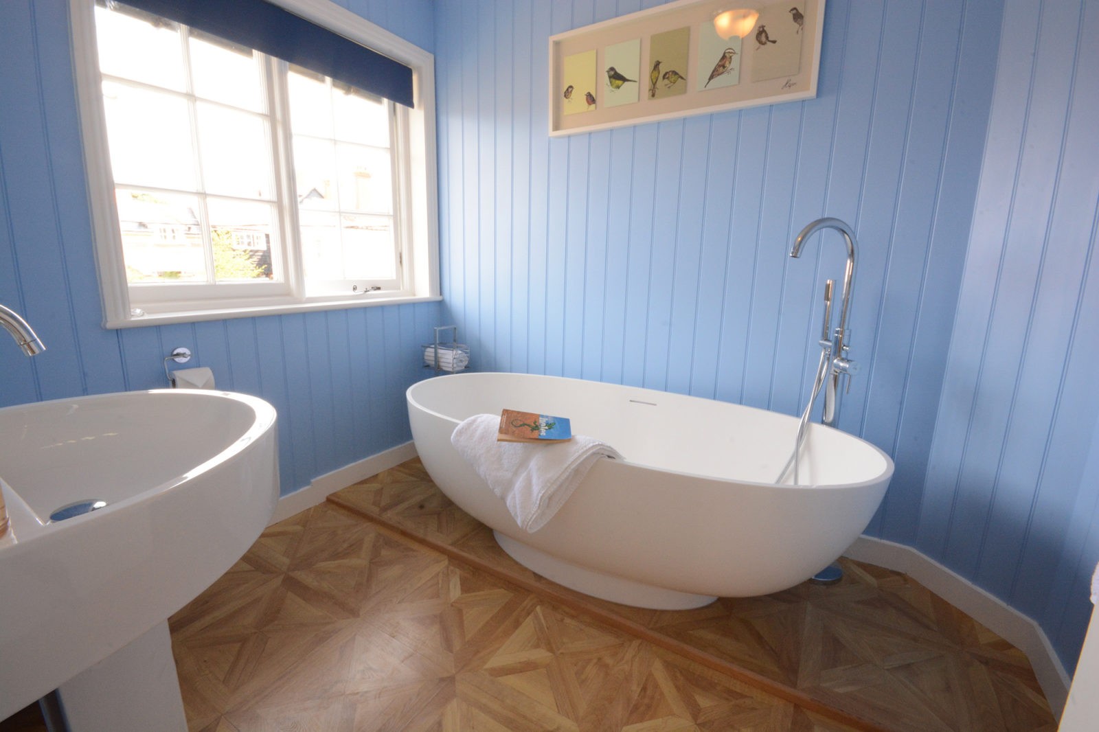 4 The Dunes Blue Bathroom